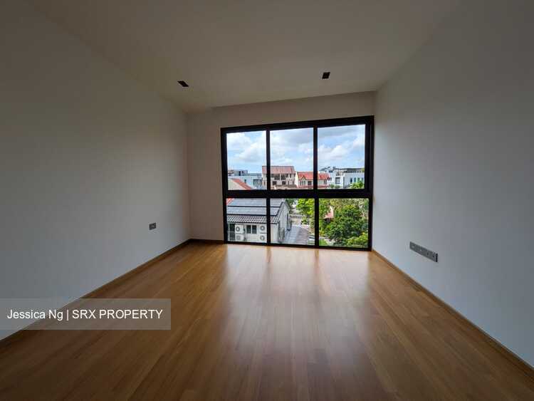 Sembawang Straits Estate (D27), Terrace #578496811